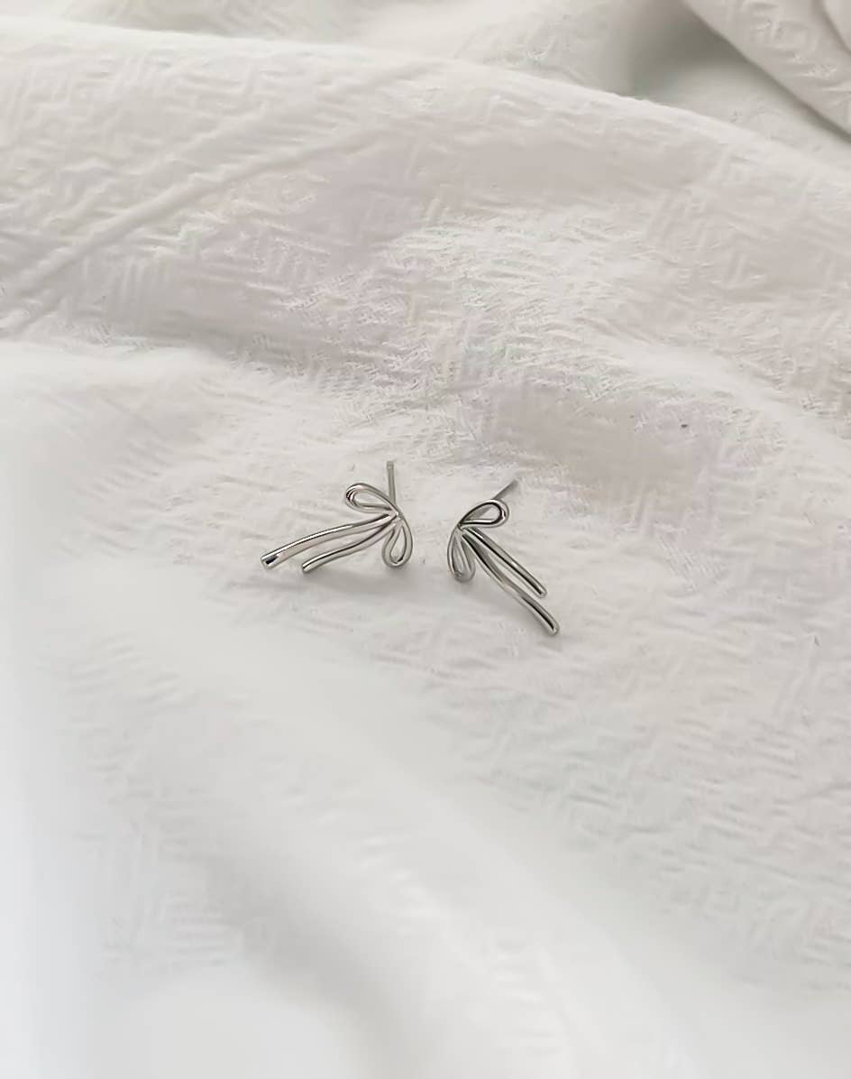 The Ribbon Earrings