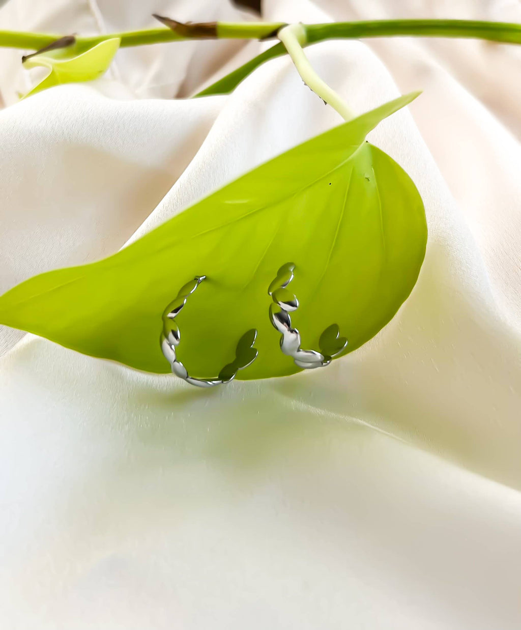 Silver Devil’s Ivy Hoops 