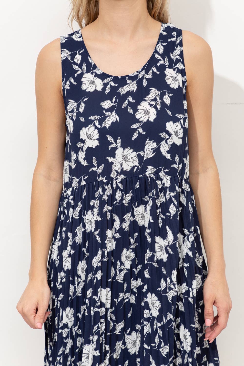 The Jada Pleated Floral Dress