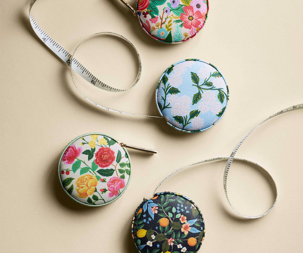 Roses Measuring Tape