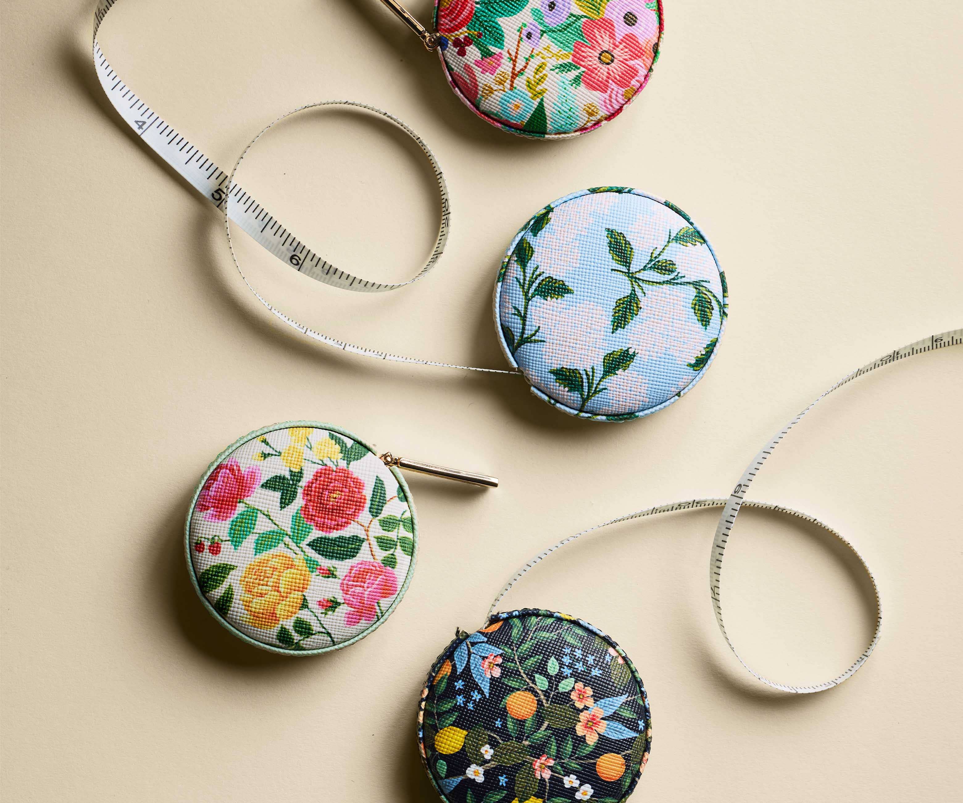 Roses Measuring Tape