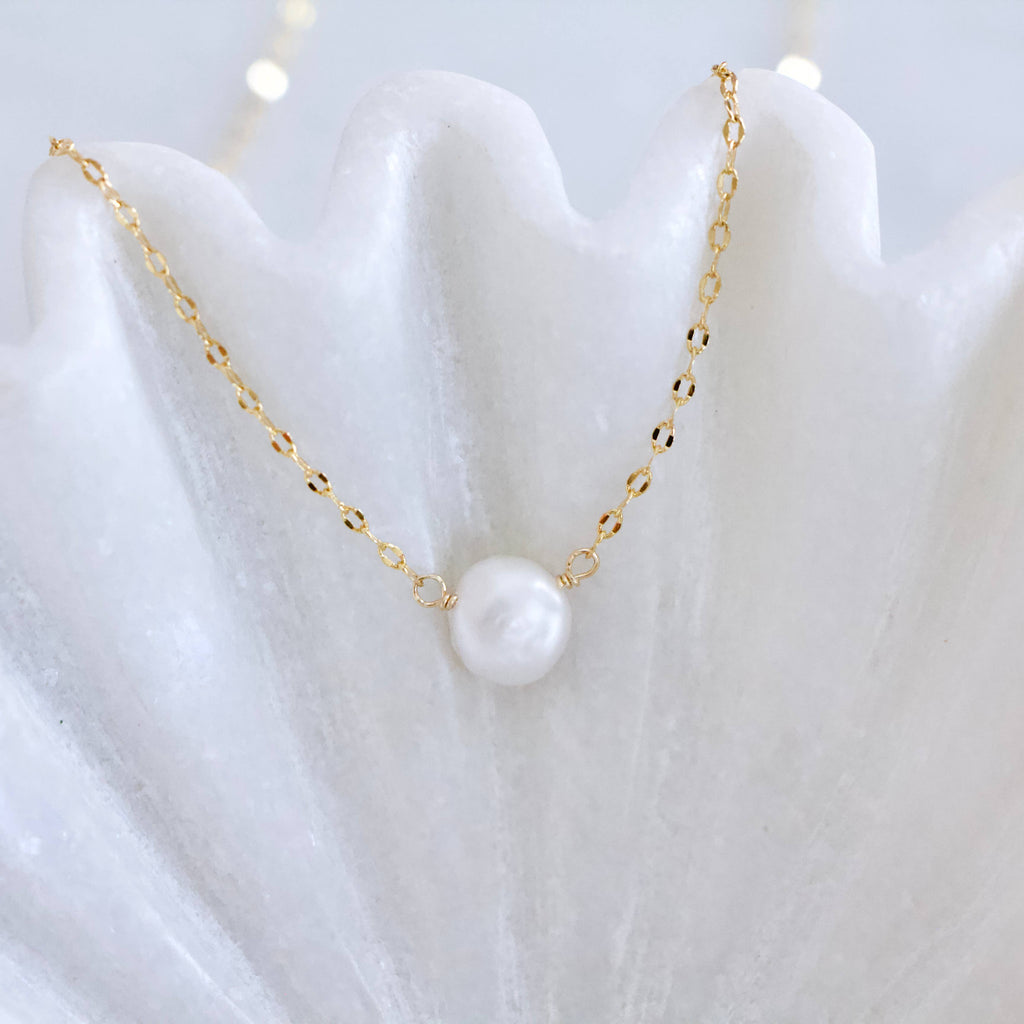 Small Pearl Necklace